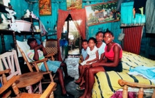 Reportage über Schuhputzkinder in der Dominikanischen Republik